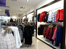 Оснащение магазинов одежды под ключ