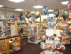 Оснащение магазинов подарков и сувениров под ключ